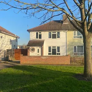 Holiday home Modern 3 Bedroom House, Cambridge (Cambridgeshire)